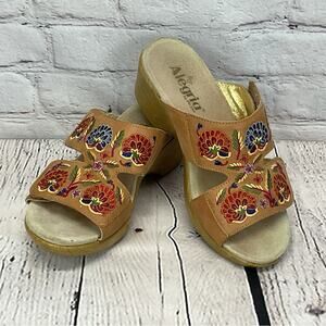 Alegria Linn Wedge Sandals Women's Size 39 US 8 Tan Embroidered Leather Slip On